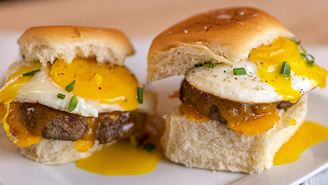 Weeknight Breakfast Sliders
