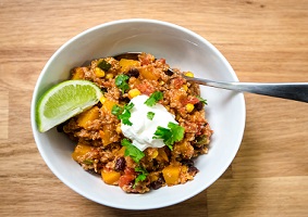 Slow Cooker Quinoa Chili 