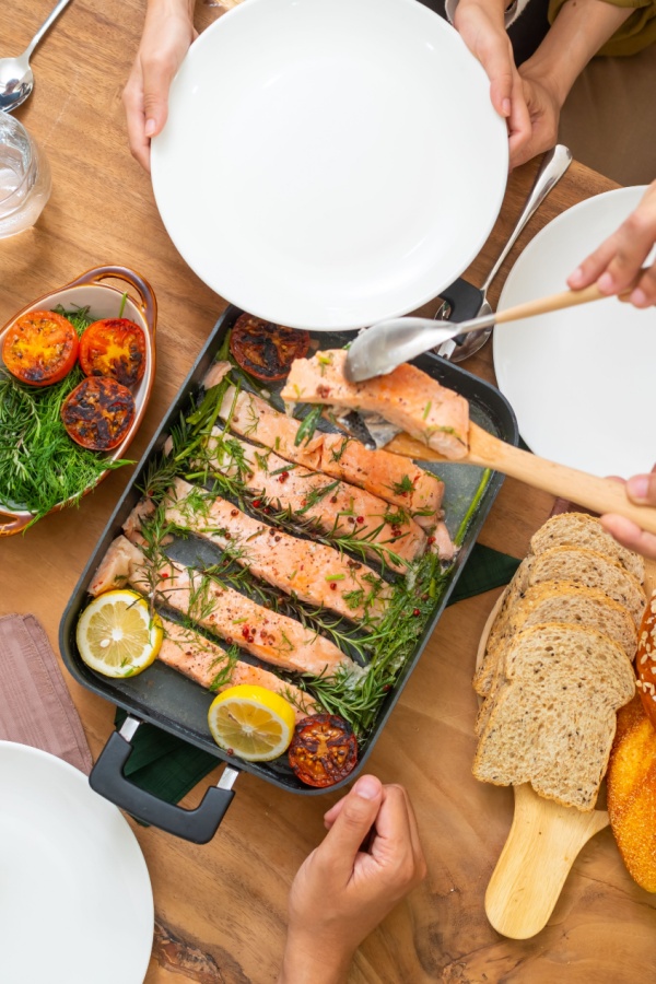 4 Ways to make family meals easy